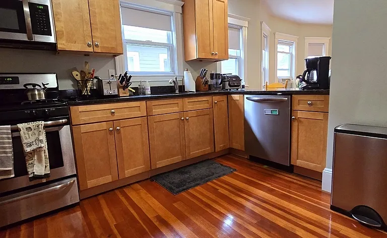 58 Bristol Rd #58 — Photo 2
