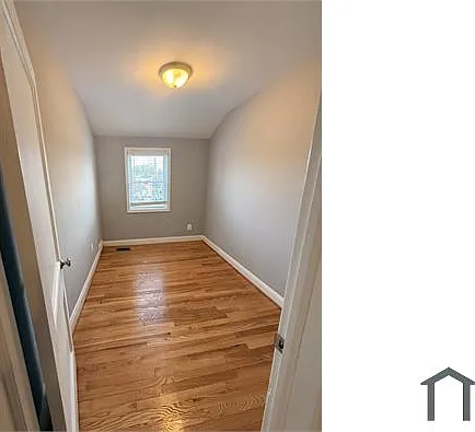 1796 Joan Ave — Photo 9