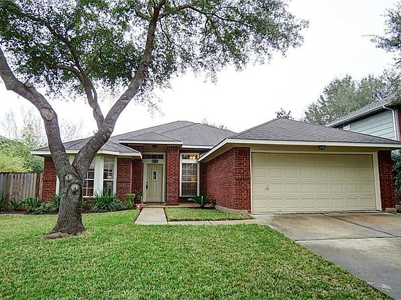 5th image of 103 Rolling Plains Dr
