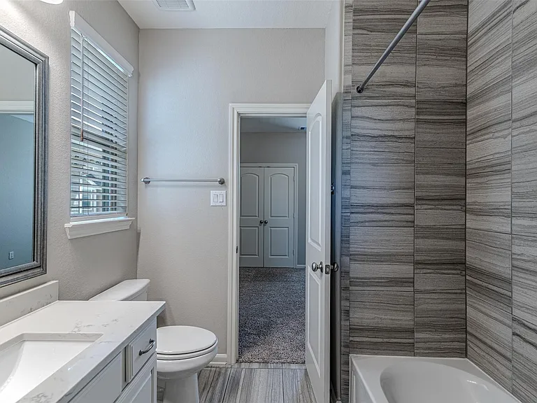 5543 Purple Meadow Ln — Photo 36