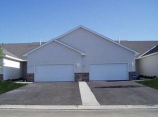 17736 Glasgow Way, Lakeville, MN 55044