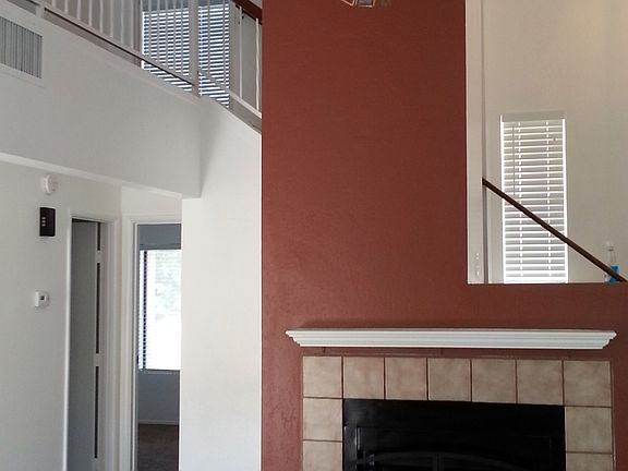 5th image of 1535 N Horne Unit 117