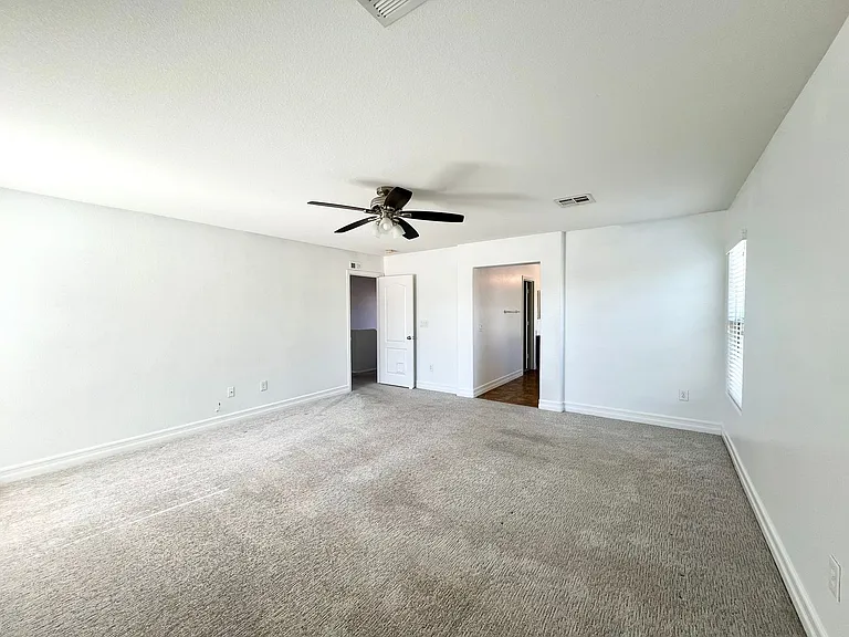 4212 Cape Eagle Ave — Photo 4