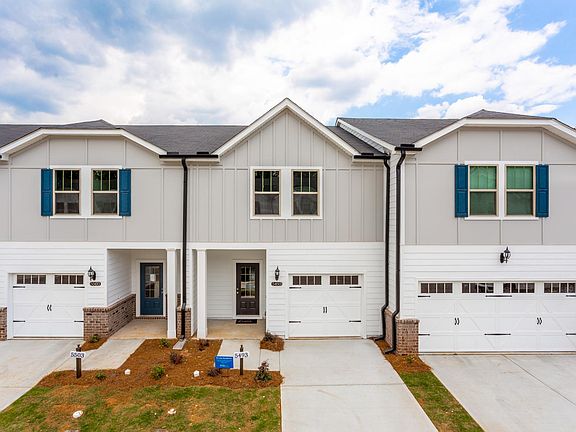 2nd image of 5493 Plainfield Ln