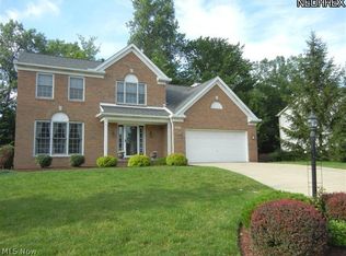 19926 Hazen Dr, Strongsville, OH