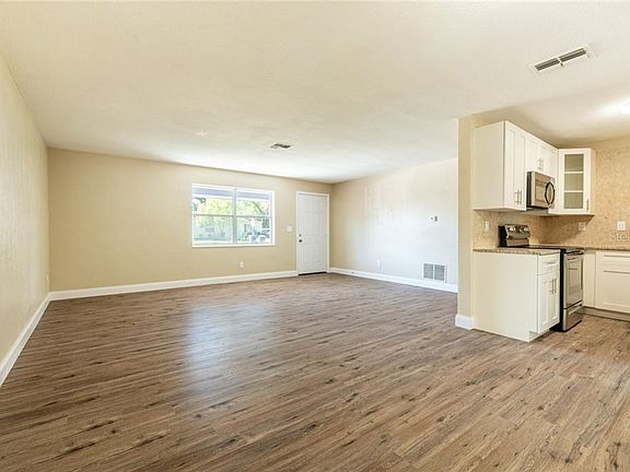 4th image of 2302 28th St S