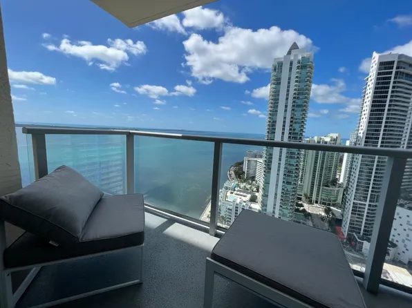 1155 Brickell Bay Dr, Miami, FL