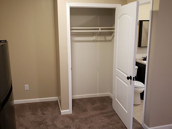 4th image of 3035 Harrison St APT 111