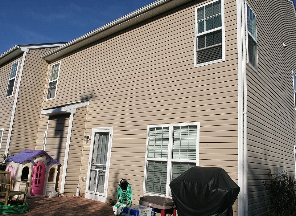 2nd image of 157 Brynwood St