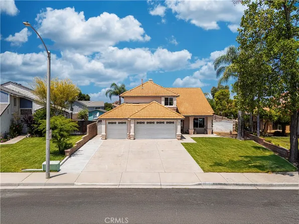 8661 Sugar Gum Rd, Riverside, CA 92508