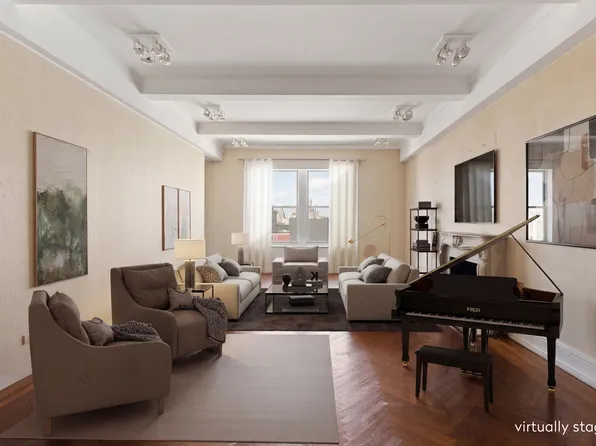 983 Park Avenue image 1 of 13