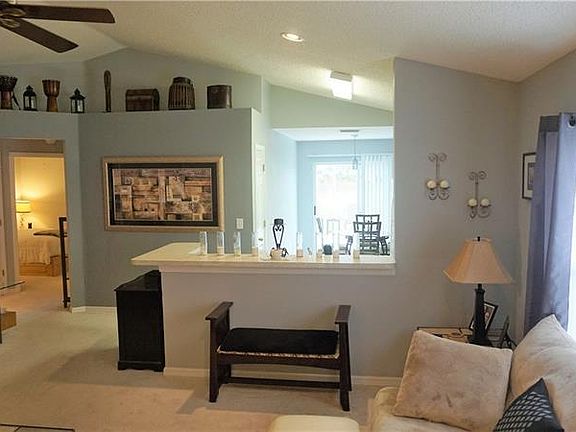 3rd image of 6621 Northhaven Ct