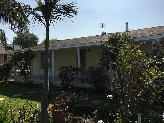 3rd image of 10555 Telfair Ave