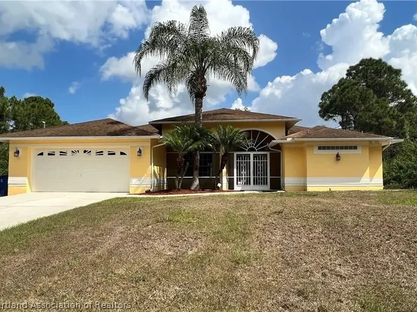 4712 22nd St SW, Lehigh Acres, FL 33973