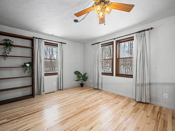 4th image of 9830 N Ammerman Dr