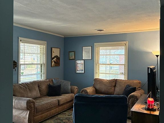 5th image of 4501 Helene Rd