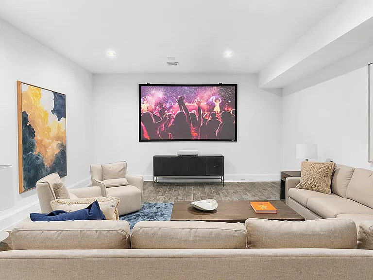 10 Spinnaker Way — Photo 35