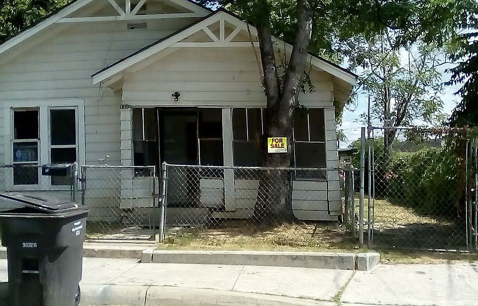 1st image of 111 W Edmonds Ave