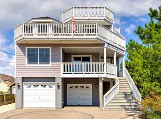 201 Ocean St, Beach Haven, NJ 08008