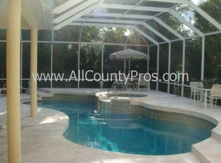 5212 9th Avenue Dr W, Bradenton, FL 34209