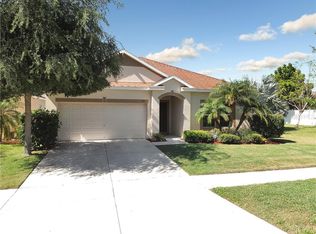906 Parker Den Dr, Ruskin, FL 33570