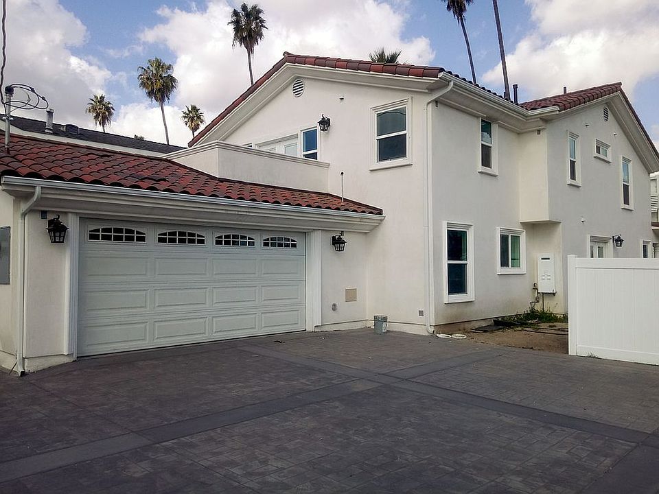 2nd image of 1434 W Gardena Blvd