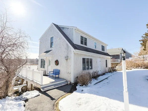 12 Burg Ave, Sandwich, MA 02563