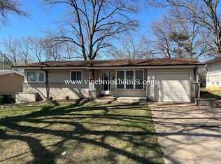 2271 Heritage Dr, Saint Louis, MO 63136