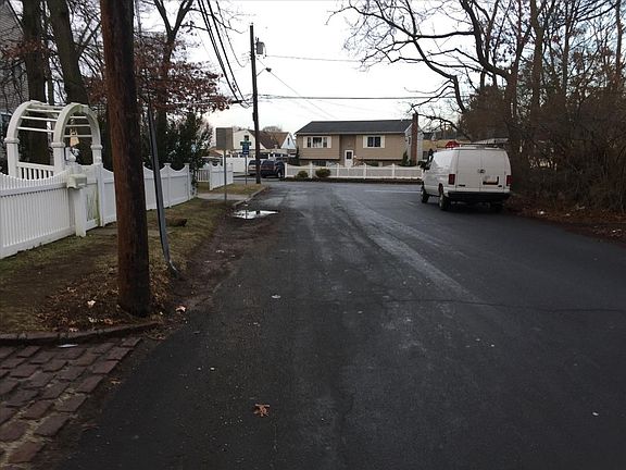5th image of 20 Edmunds Pl