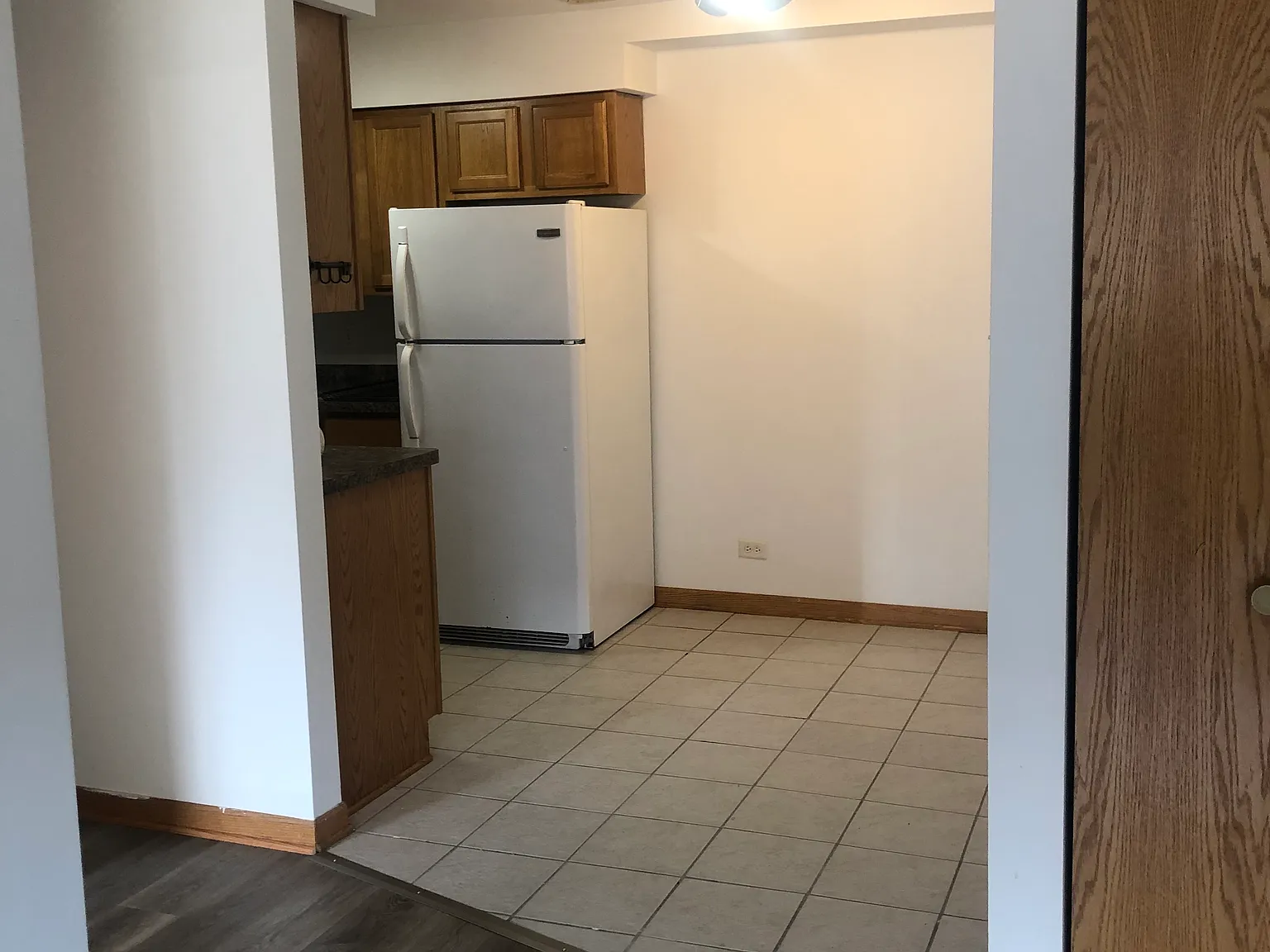 10604 Brooks Ln — Photo 3