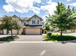 6461 35th St N, Oakdale, MN 55128