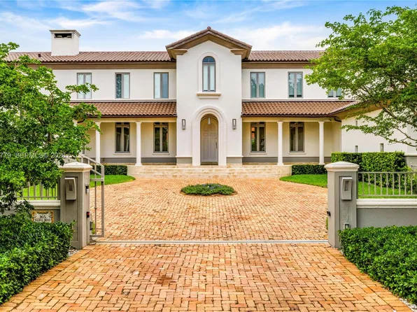 165 Paloma Dr, Coral Gables, FL 33143