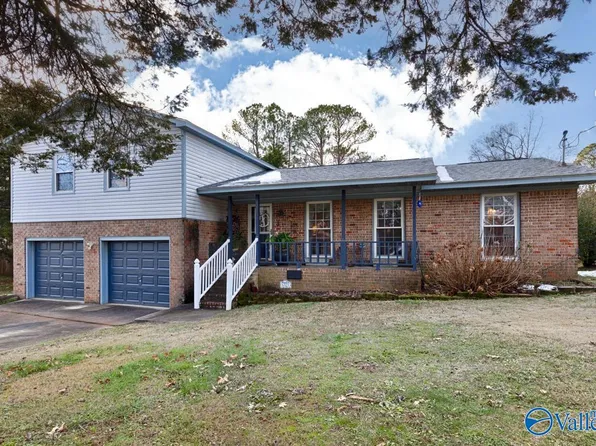 6323 Creighton Ave NW, Huntsville, AL 35810