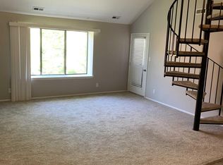 2620 Auburn Ct, Mount Laurel, NJ 08054