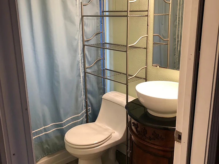 9839 Meadow View Dr — Photo 13