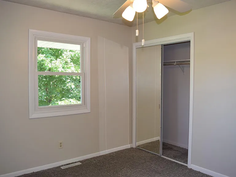 2609 Hall Ct — Photo 25