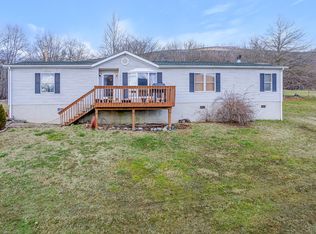 3571 Sherwood Rd, Salem, VA 24153