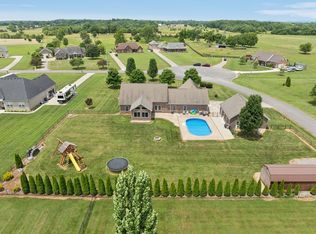 186 Holly Ct, Unionville, TN 37180