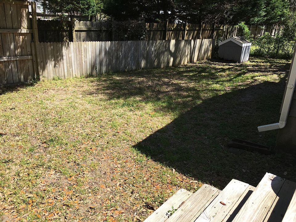 2nd image of 207 Patalanda Rd