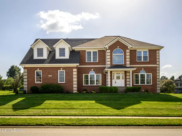 3058 Wolf Lake Blvd, New Albany, IN 47150