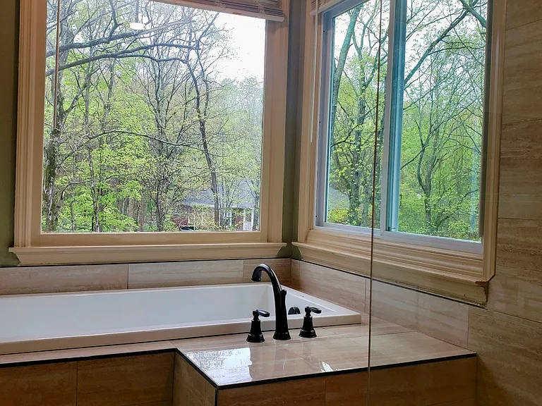 2606 Sutcliff Dr NE — Photo 21