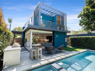 8835 Rosewood Ave, West Hollywood, CA, 90048