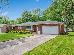 5340 Vista Ave, Williamsville, NY 14221