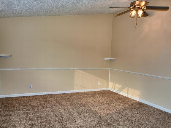 4th image of 6505 Oriole Cir
