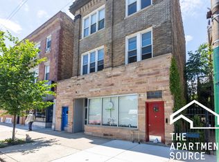 3040 N Ashland Ave, Chicago, IL 60657