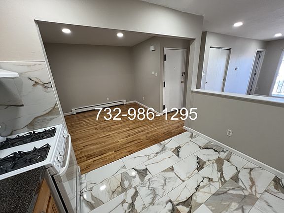 4th image of 115 Oakland Ave Floor 3