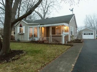 527 W 7th St, Perrysburg, OH