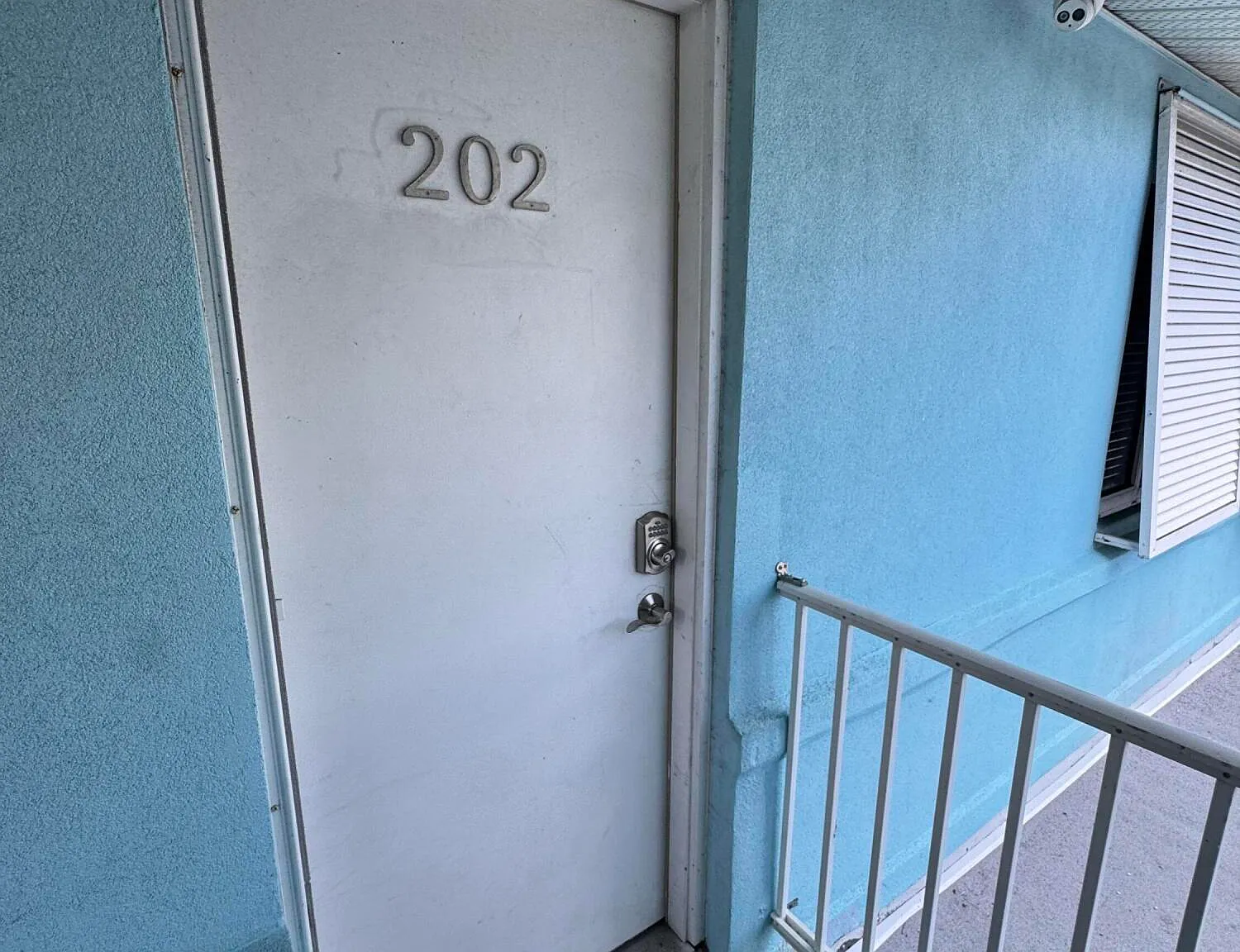 1 bed, 1.0 bath, 450 sqft, $1,900 — Photo 1