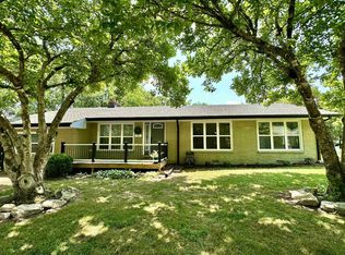 19 Roberts St, Lexington, TN 38351