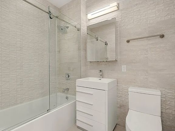 5th image of 2833 Brighton 3rd St #2D